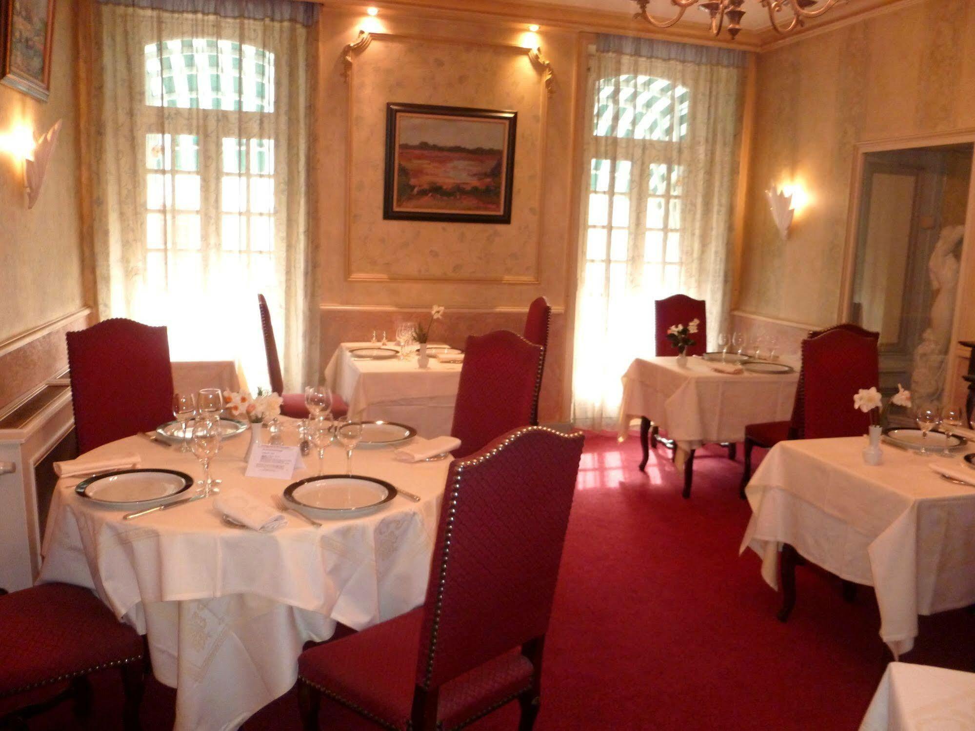 Le Relais De La Rance - Chambres D'Hotes Quédillac Екстериор снимка