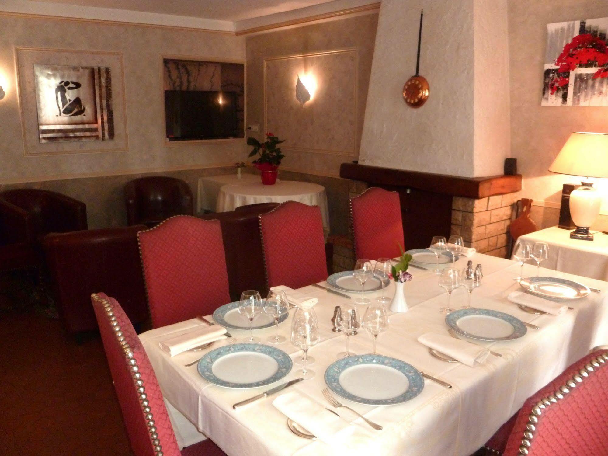 Le Relais De La Rance - Chambres D'Hotes Quédillac Екстериор снимка